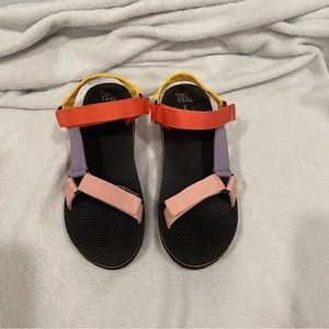 Off-Brand Colorful Platform Tevas